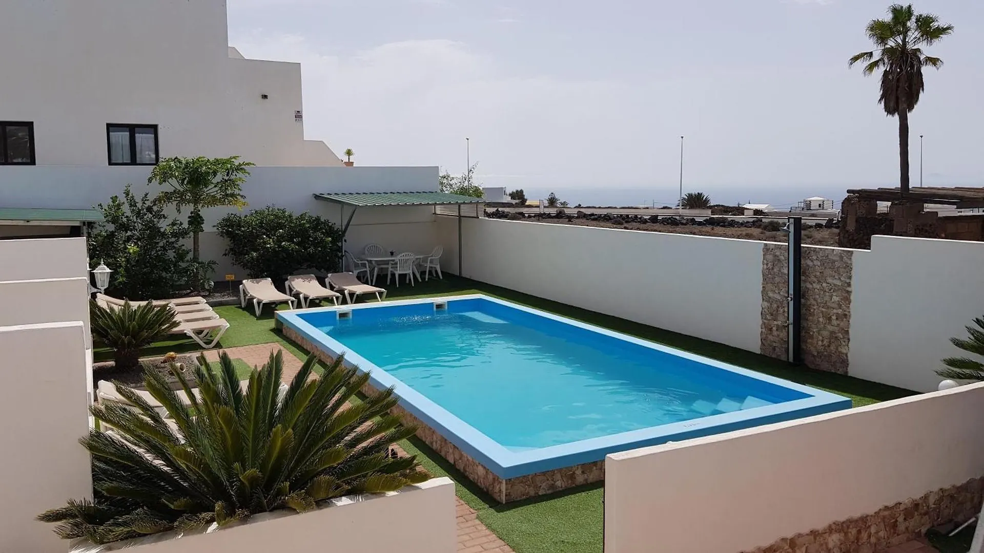 Kleine Ferienanlage Mit Pool, Spielplatz & Boule Im Zentrum Tias Spain