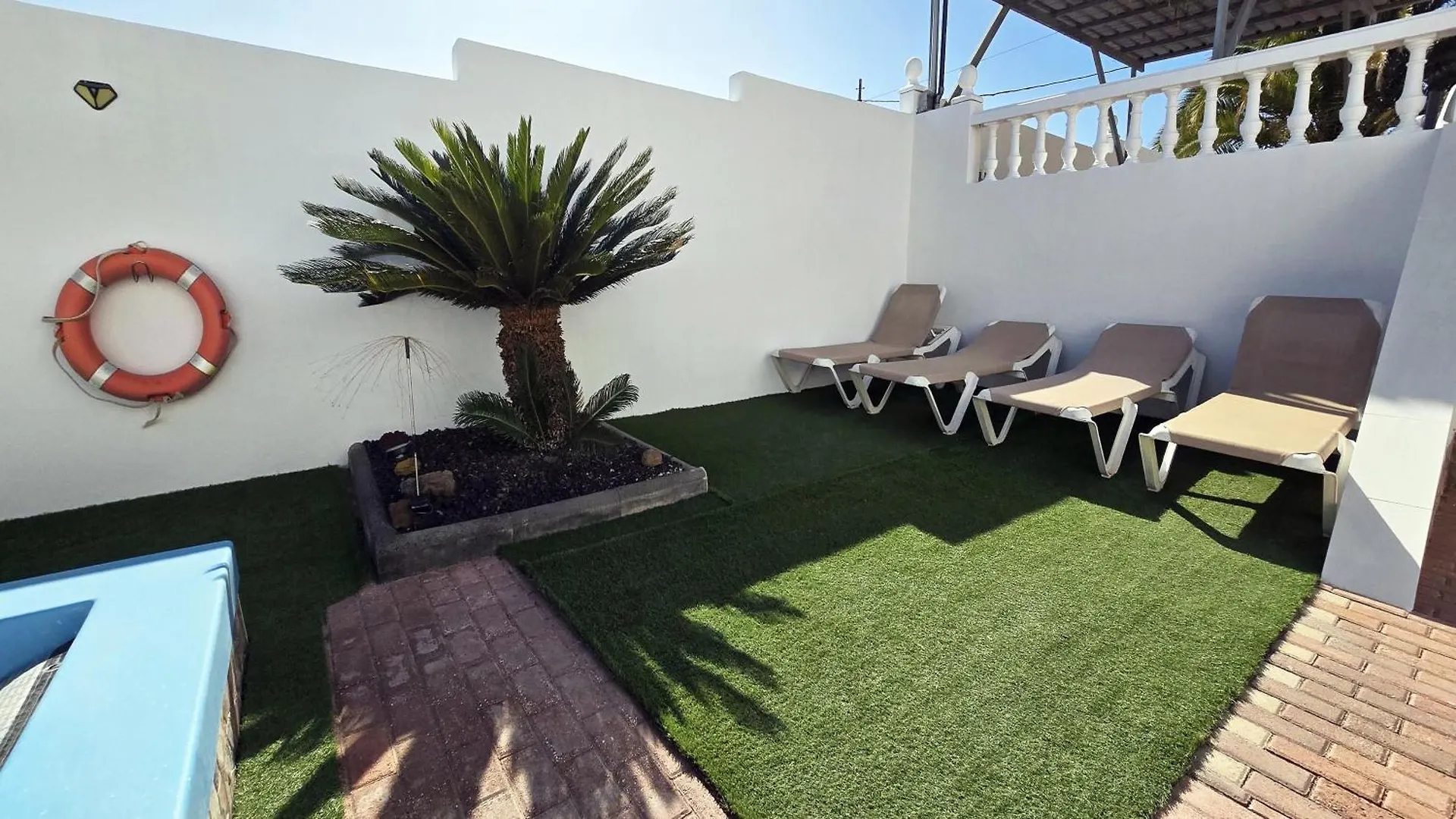 Apartment Kleine Ferienanlage Mit Pool, Spielplatz & Boule Im Zentrum Tias